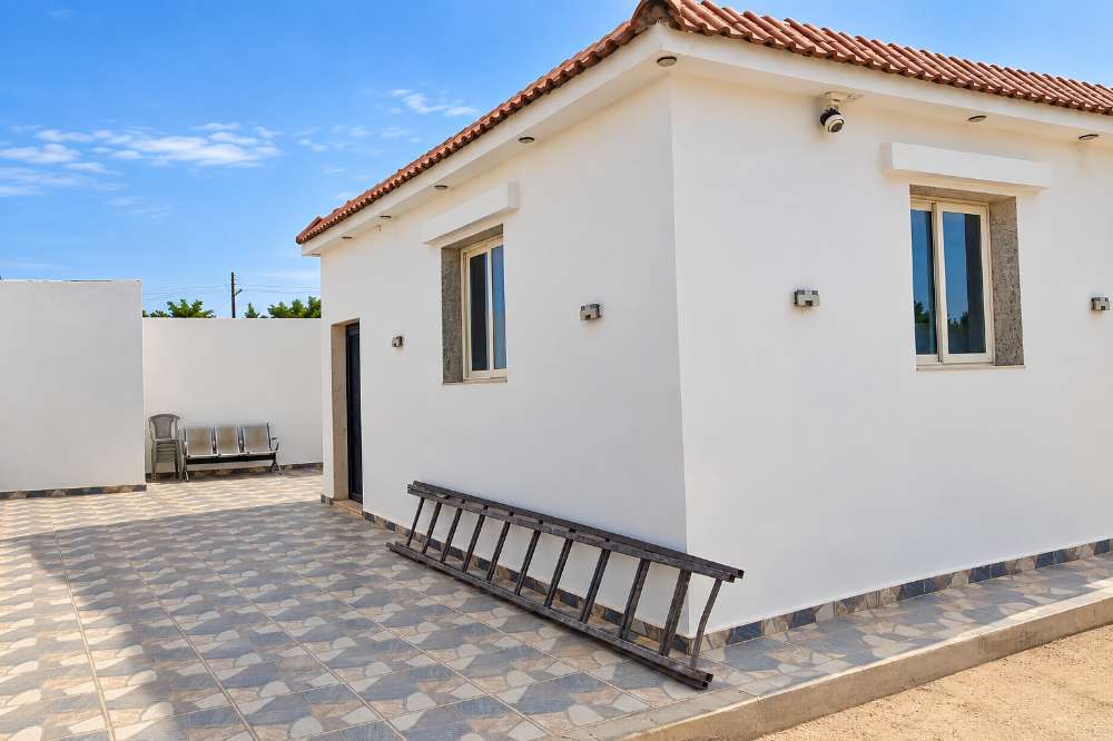 Rest House & Land | For Sale | Sidi Faraj